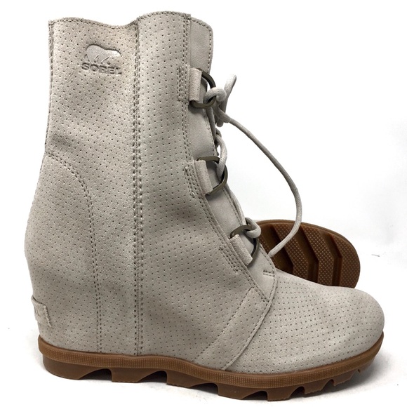 🔴 SOLD Sorel Joan Of Arctic Wedge II Waterproof Suede Perforated Gray Boots 9M - Picture 11 of 11